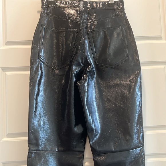 NWT Abercrombie & Fitch 90s Straight Ultra High Rise Navy Vegan Leather Pants - Picture 4 of 5